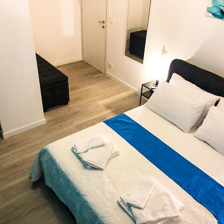 キアーヴァリA Casa Di Brendaアパートメント エクステリア 写真