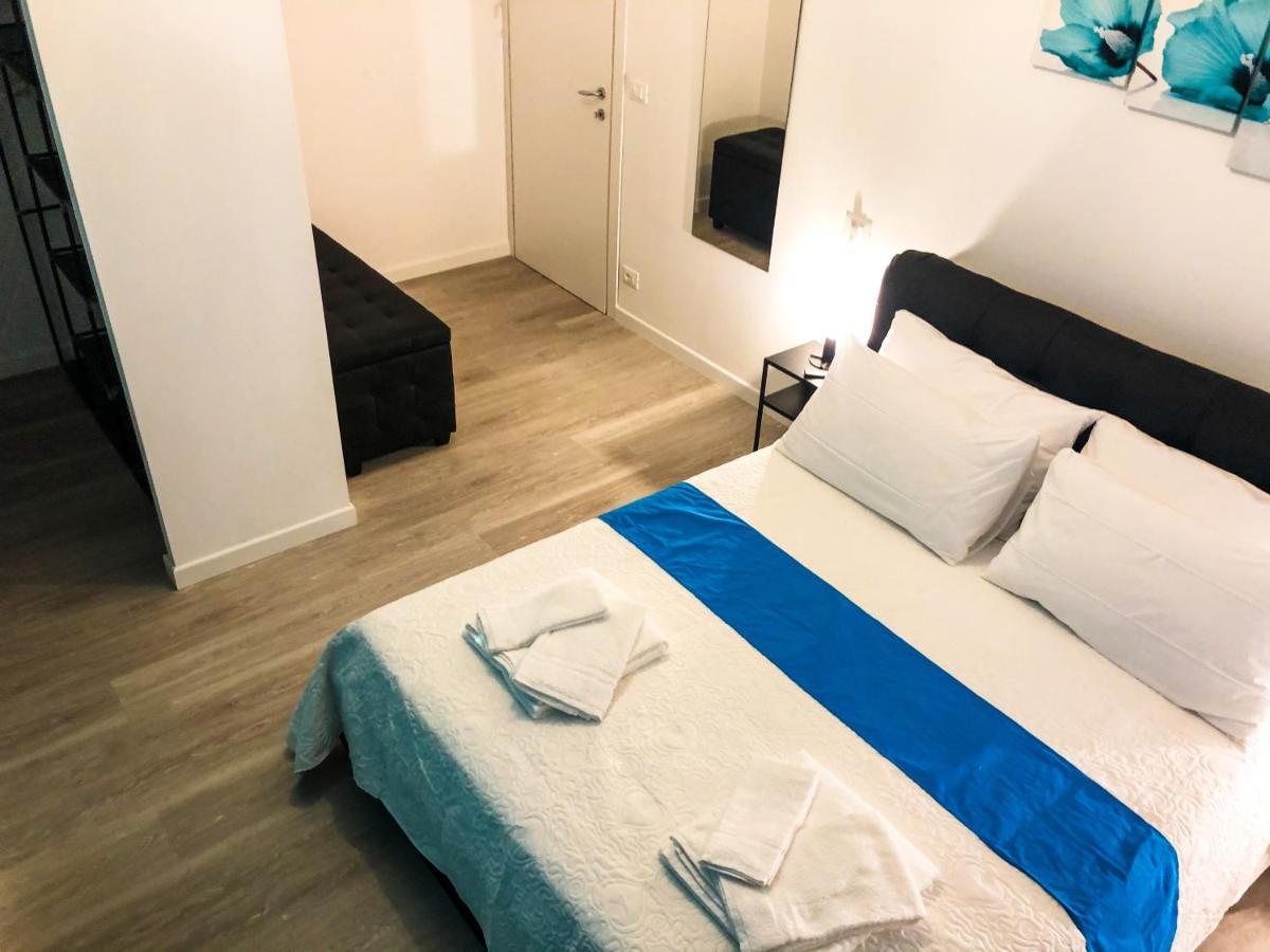 キアーヴァリA Casa Di Brendaアパートメント エクステリア 写真