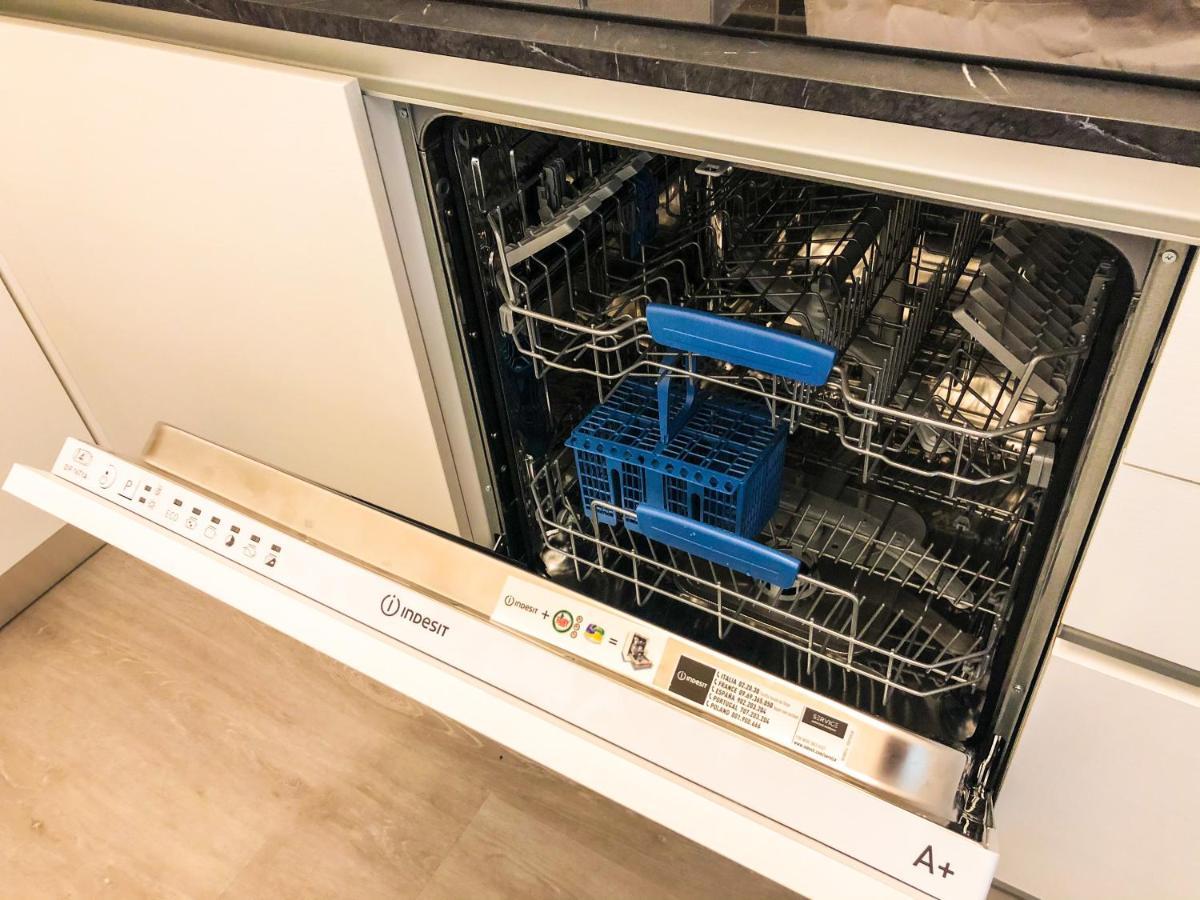 キアーヴァリA Casa Di Brendaアパートメント エクステリア 写真
